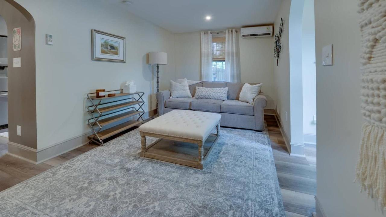 The Suite In A Historic Carriage House Kennett Square Exteriör bild